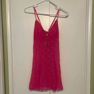 Elegant Pink Lace Chemise